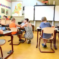 Zajęcia rewalidacyjne dla dzieci z autyzmem w przedszkolu – jak skutecznie pomagać?