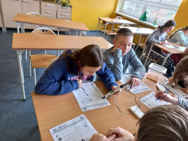 Zajęcia rozwijające z matematyki w szkole podstawowej dla zdolnych uczniów