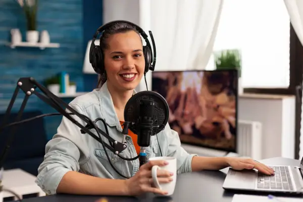 Radiowęzeł w szkole - Jak go zbudować i wykorzystać?